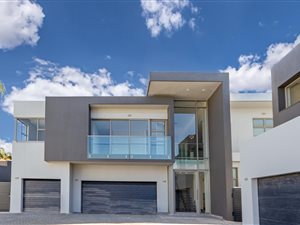 4 Bed House in Morningside