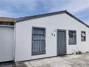 3 Bed House in Mitchells Plain