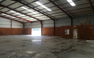 900 m² Industrial space in Mossel Bay Central