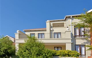 2 Bedroom Apartment in Broadacres
