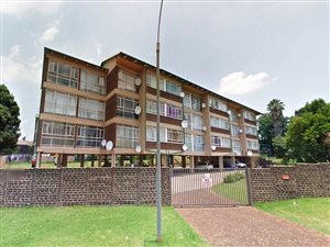 2 Bed Townhouse in Rhodesfield