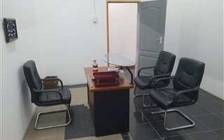 20 m² Office Space in Vincent