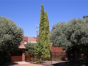 3 Bed Duplex in Fichardtpark