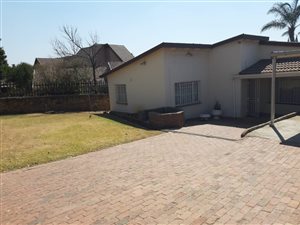 5 Bed House in Illiondale