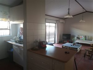 3 Bed House in Monument Heights