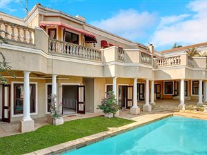 4 Bed House in Dainfern