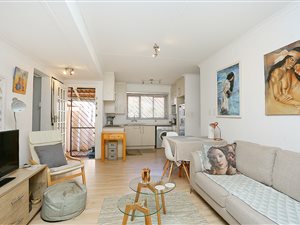2 Bed Cluster in Bromhof
