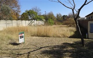 285 m² Land available in Dunnottar