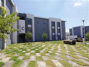 2 Bed Apartment in Bellville Central