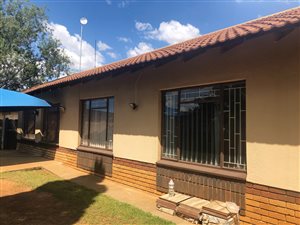 4 Bed House in Stilfontein