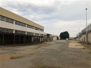13500 m² Industrial space in Meadowdale