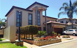 4 Bedroom House in Sunward Park