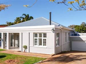 4 Bed House in Mill Park