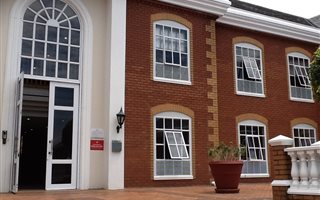 128 m² Office Space in Bryanston East