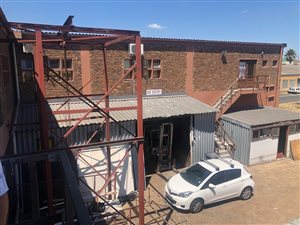 718 m² Industrial space in Athlone
