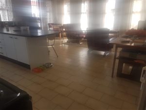 3 Bed House in Retreat