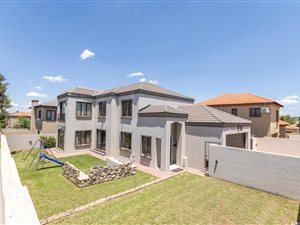 3 Bed House in Summerset