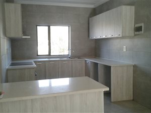 2 Bed House in Fourways