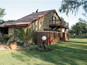 215 ha Farm with House in Modimolle