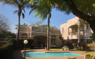 2 Bedroom Duplex in Morningside