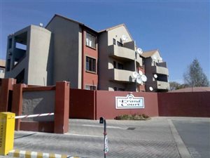 2 Bed House in Noordwyk