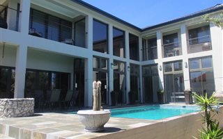 4 Bedroom House in Langebaan North