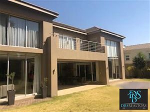 4 Bed Cluster in Bryanston West