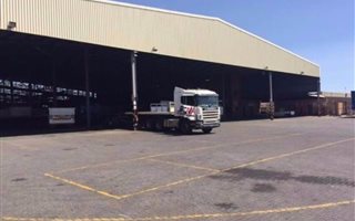 3250 m² Retail Space in Alrode