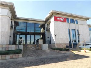 690 m² Office Space in Bryanston