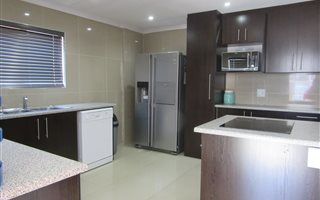 5 Bedroom House in Bothasig