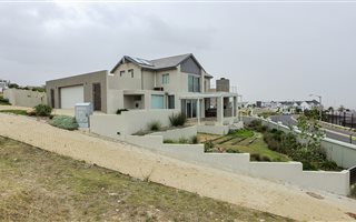 3 Bedroom House in Fairhaven Country Estate