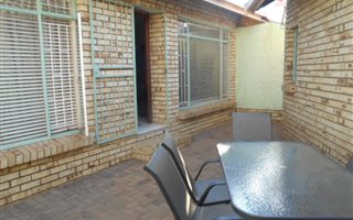 2 Bedroom Townhouse in Vanderbijlpark CW3