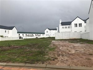 361 m² Land available in Koelenbosch Country Estate
