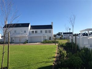 361 m² Land available in Koelenbosch Country Estate