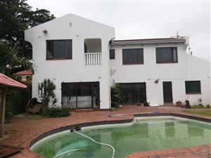 6 Bedroom House in Fynnland