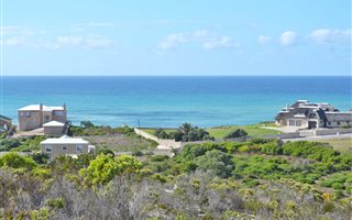 743 m² Land available in Struisbaai