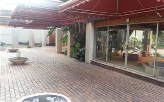 3 Bedroom Flat in Muckleneuk