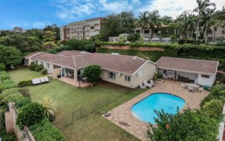6 Bedroom House in Morningside