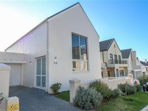 3 Bed House in Jamestown