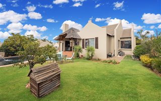 3 Bedroom House in Pinehaven