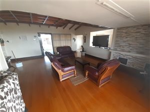 4 Bed House in Bluff