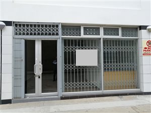 75 m² Office Space in Newton Park