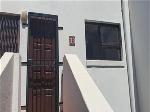 2 Bed House in Hartbeespoort Dam
