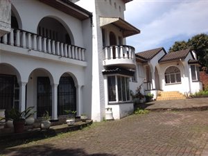 5 Bed House in Mountain Rise
