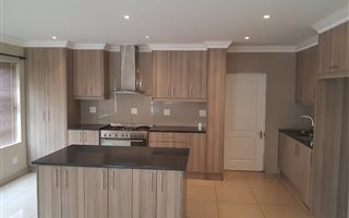 3 Bedroom House in Calypso Beach
