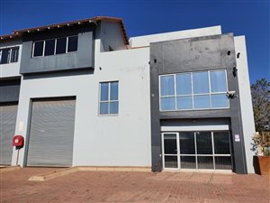 279 m² Industrial space in Halfway House