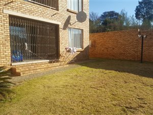 2 Bed Duplex in Grobler Park