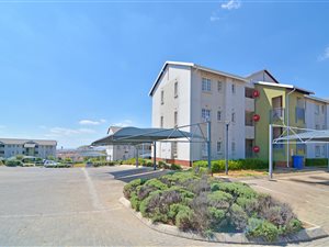 2 Bed Apartment in Kosmosdal