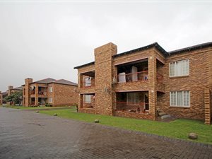 2 Bed Apartment in Erand Gardens