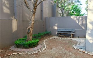 1 Bedroom Apartment in Bryanston